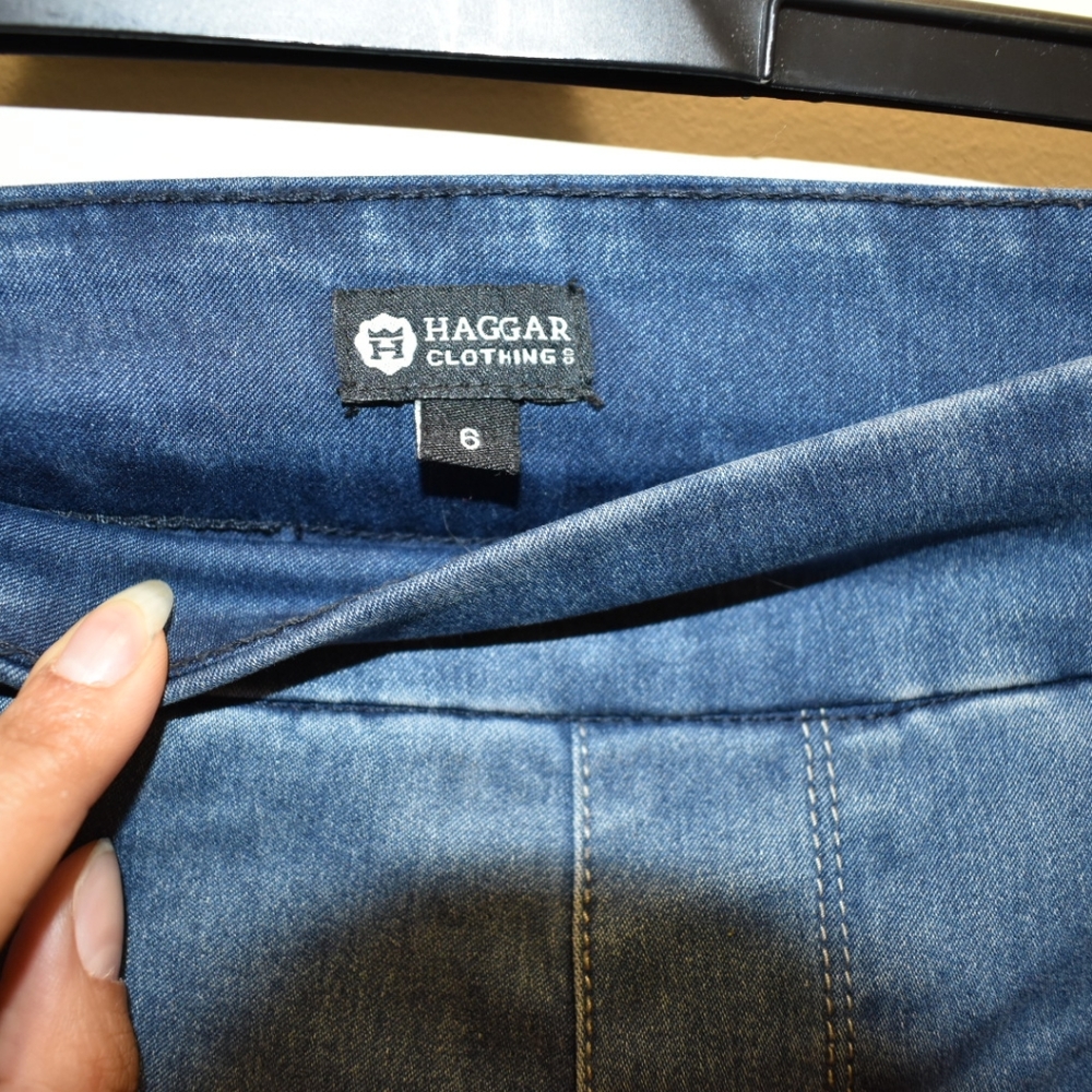 Jeans - Picture 2 of 4